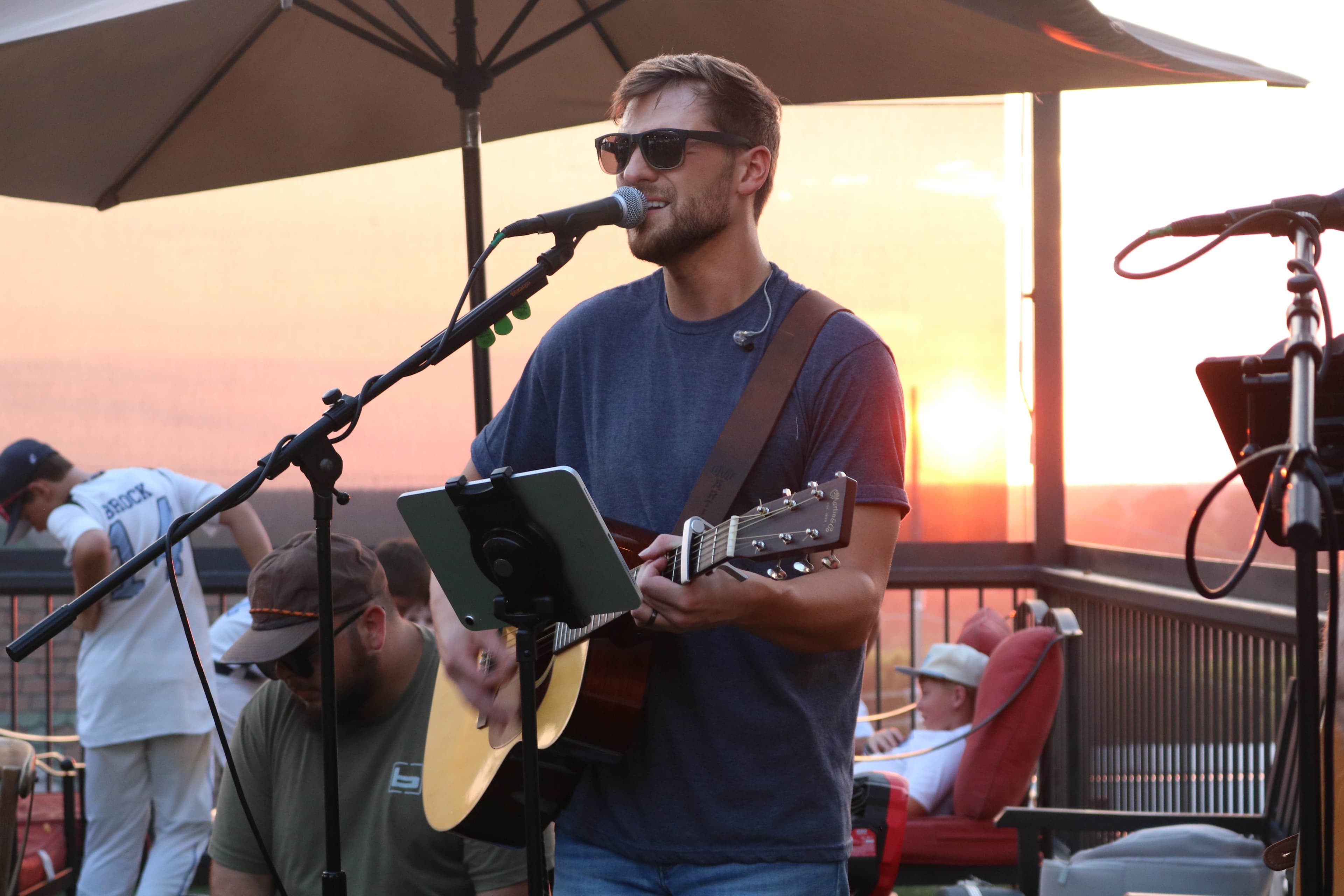 Noah Lynch at The Roof